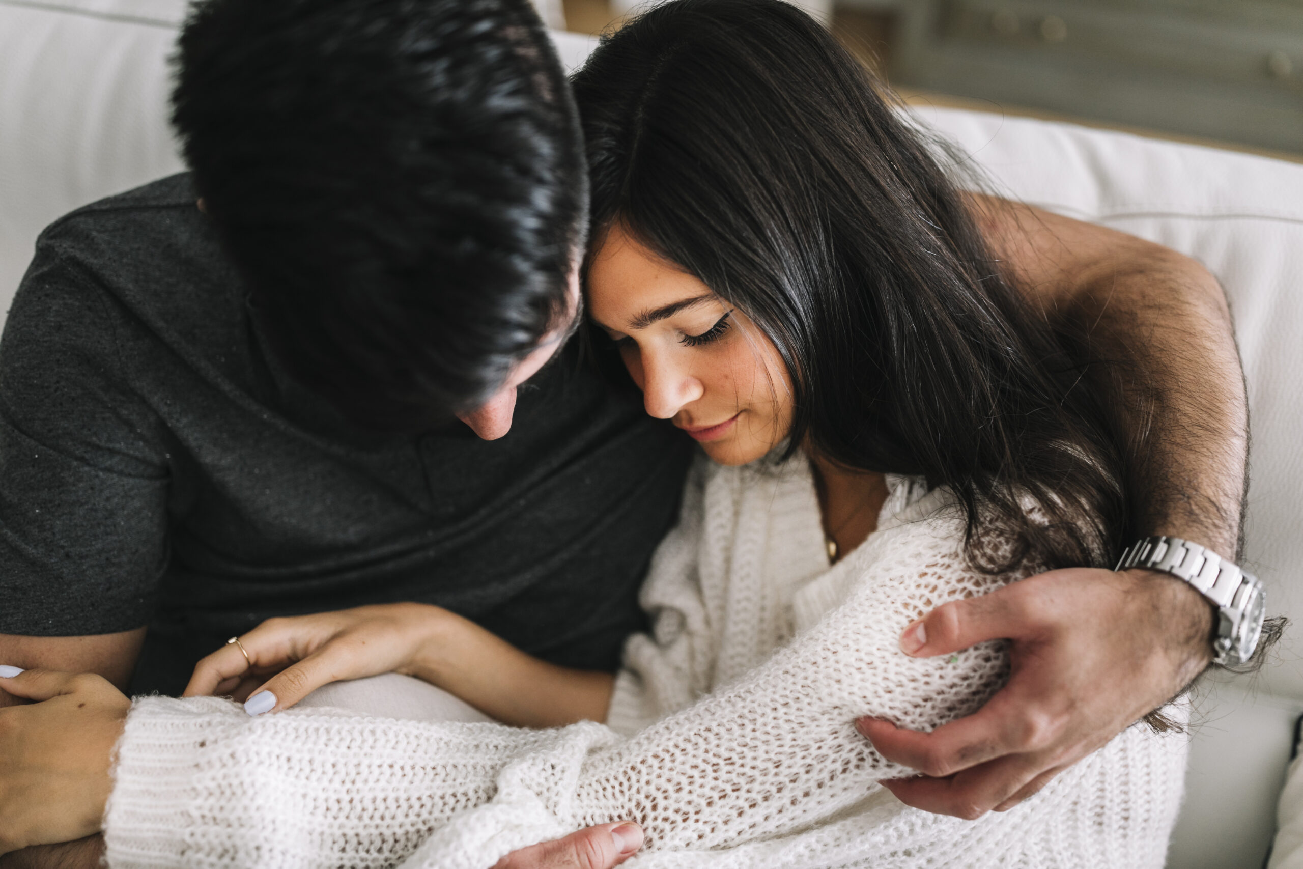 Tejiendo redes de apoyo: explorando el dolor y la resiliencia basado en la película “Fragmentos de una mujer”